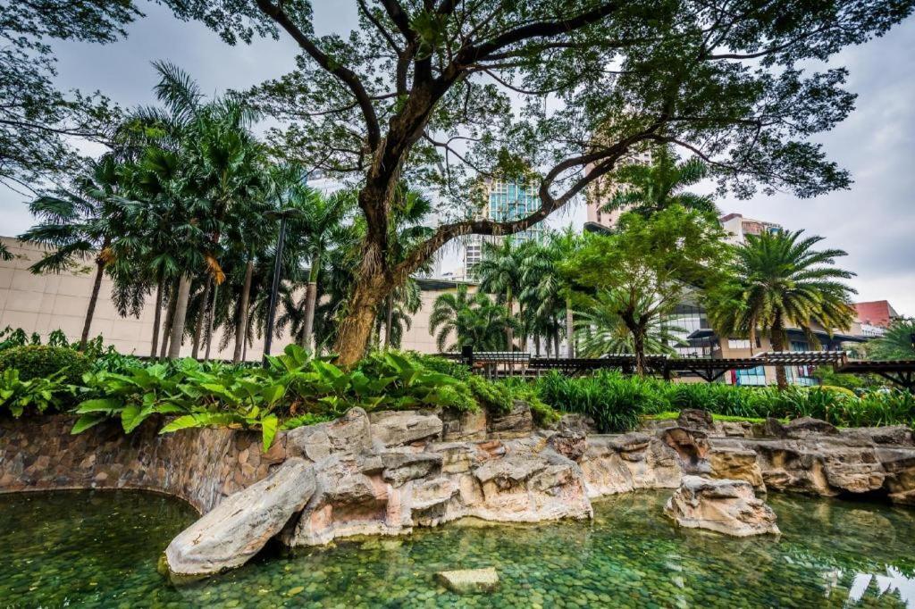Zen Rooms Tiara Oriental Manila Makati City Zewnętrze zdjęcie